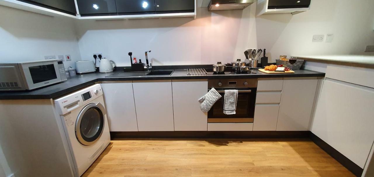 Northampton 2 Bedroom Town Centre Apartment Close To University, Hospitals, Brackmills Экстерьер фото